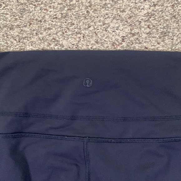 Lululemon 7/8 leggings size 4 black gym workout - Picture 9 of 9